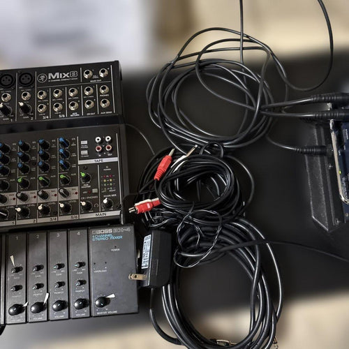 Yamaha Portable Pa System Stagepas300 Bossbx-4 Mackie8