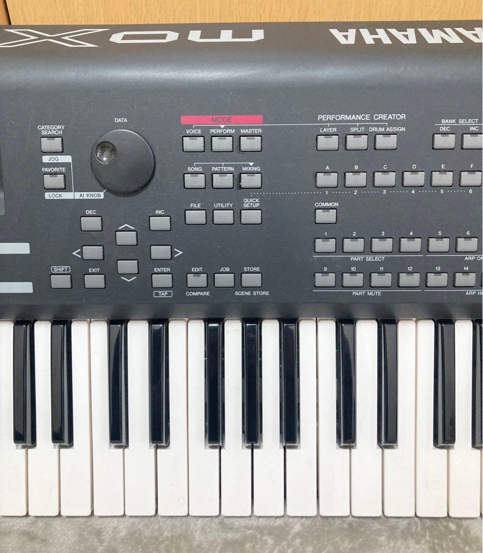 Yamaha Others Mox6 61