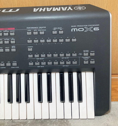 Yamaha Others Mox6 61