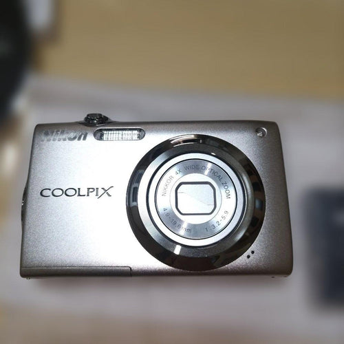 Nikon Compact Digital Camera Coolpix S3000