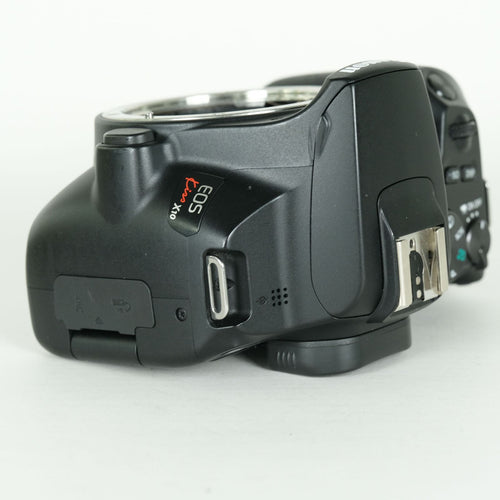 Canon Digital Slr 2 Eos Kiss X10 Ef-S