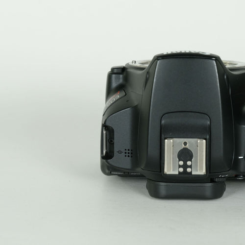 Canon Digital Slr 2 Eos Kiss X10 Ef-S