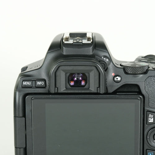 Canon Digital Slr 2 Eos Kiss X10 Ef-S