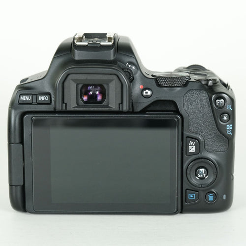 Canon Digital Slr 2 Eos Kiss X10 Ef-S