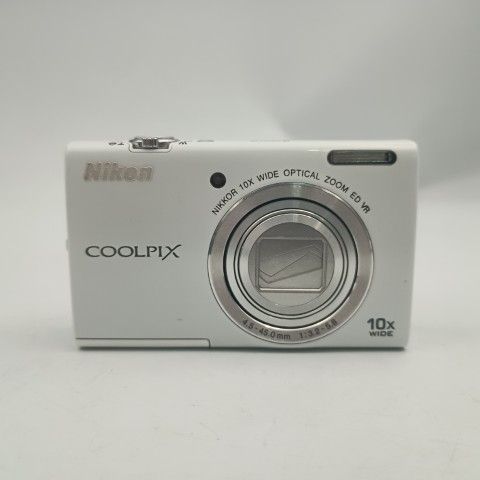 Nikon Compact Digital Camera Coolpix S6200 White