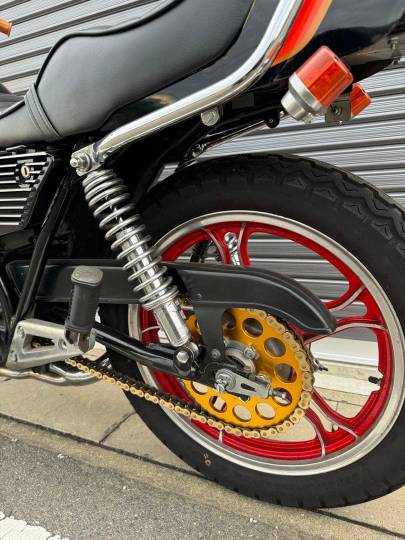 Yamaha Motorcycle Body Xj550 Xj400D