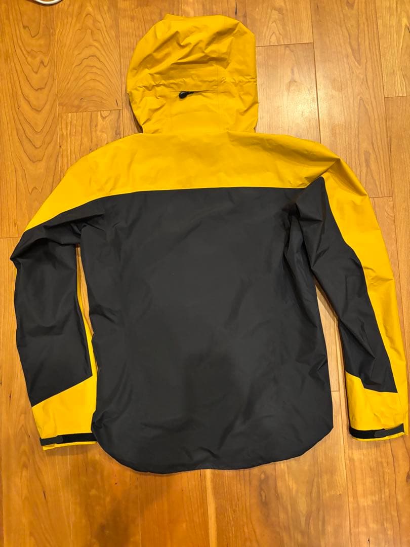Arc'Teryx Mountain Parkas Sl M