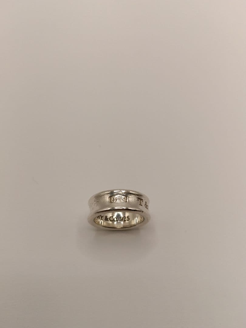 Tiffany Rings Co. 1837