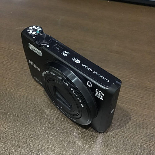Nikon Compact Digital Camera Coolpix S7000