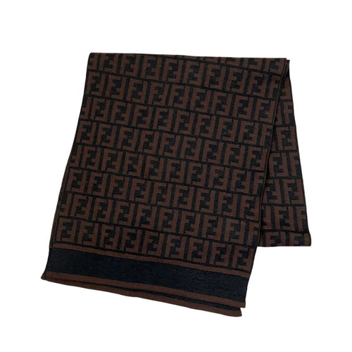 Écharpe Fendi utilisée