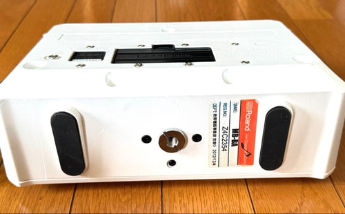 Roland Guitar Amplifiers Mobile Ba