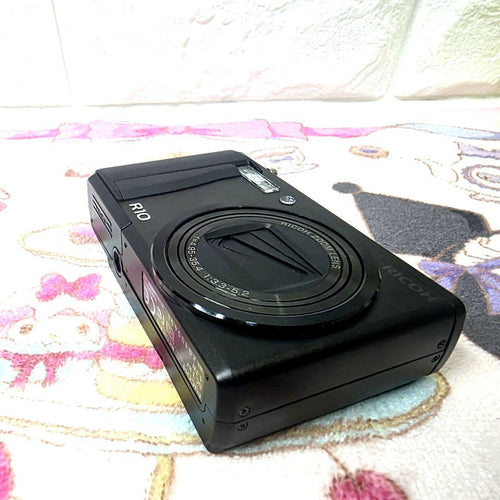 Ricoh Compact Digital Cameras 861 R10