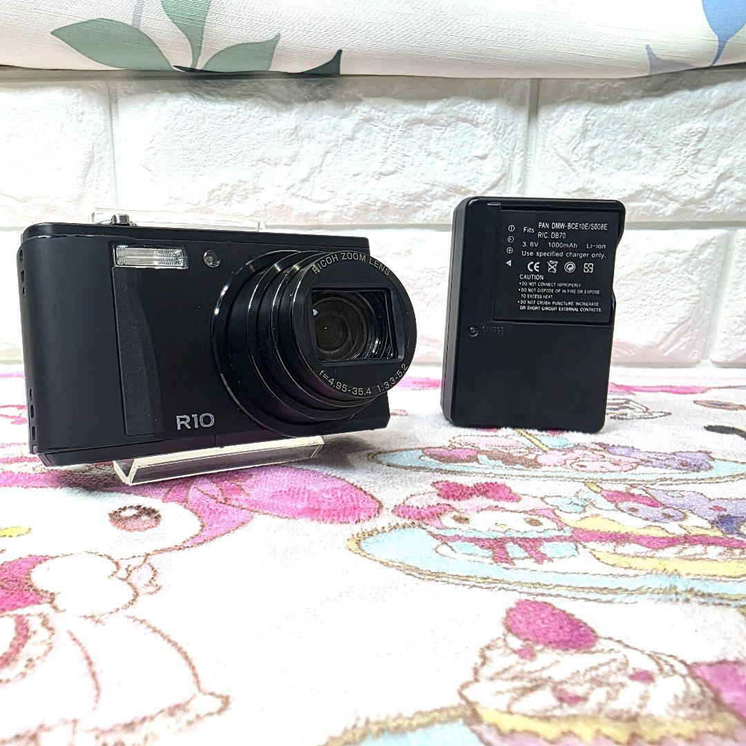 Ricoh Compact Digital Cameras 861 R10