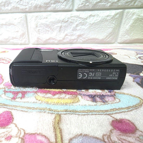 Ricoh Compact Digital Cameras 861 R10
