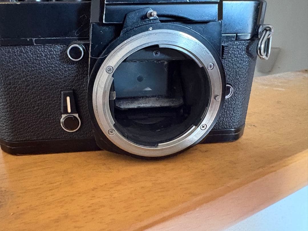 Nikomat Slr Cameras (Film) El
