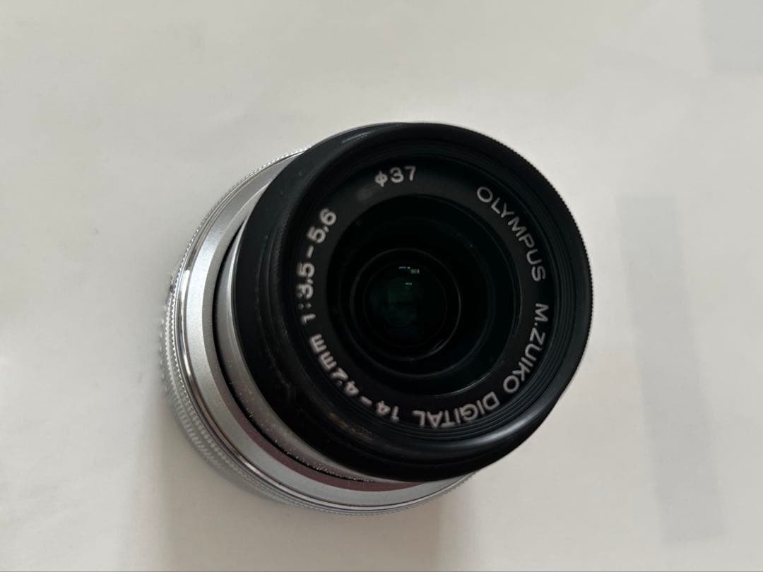 Olympus Mirrorless Interchangeable Lips Lite E-Pl6