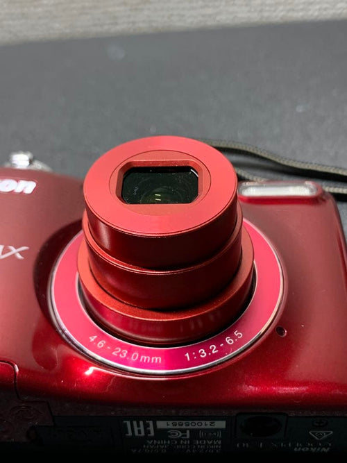 Nikon Compact Digital Camera Coolpix L30