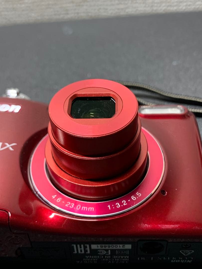 Nikon Compact Digital Camera Coolpix L30