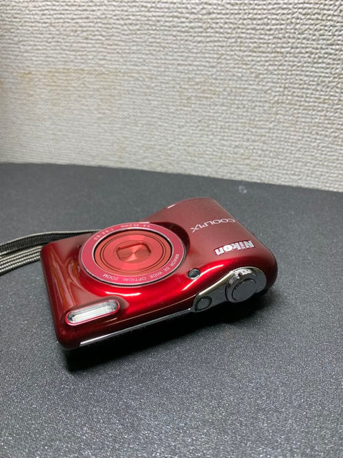 Nikon Compact Digital Camera Coolpix L30