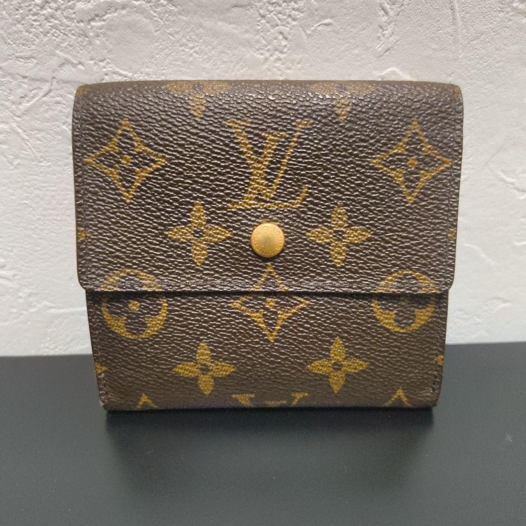 Louis Vuitton Bi-Fold Wallet