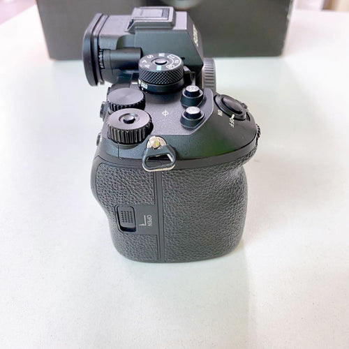 Sony Mirrorless Interchangeable Lens Cameras 9Iii Ilce-9M3
