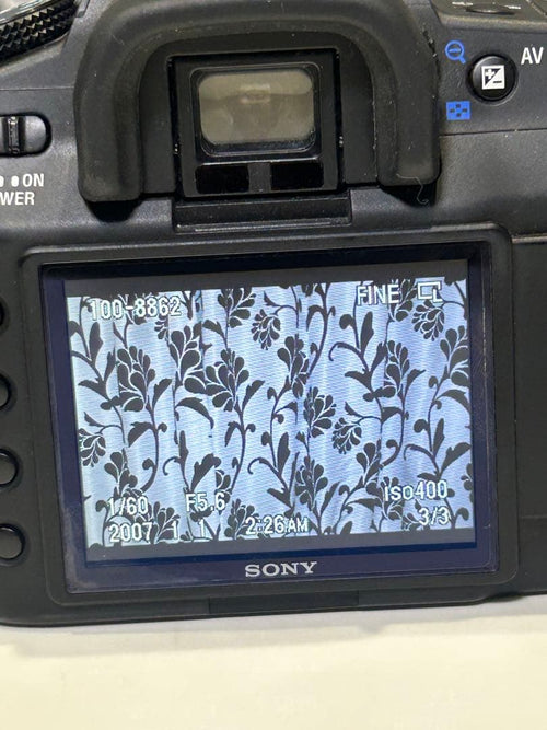 Sony Compact Digital Camera 200 2