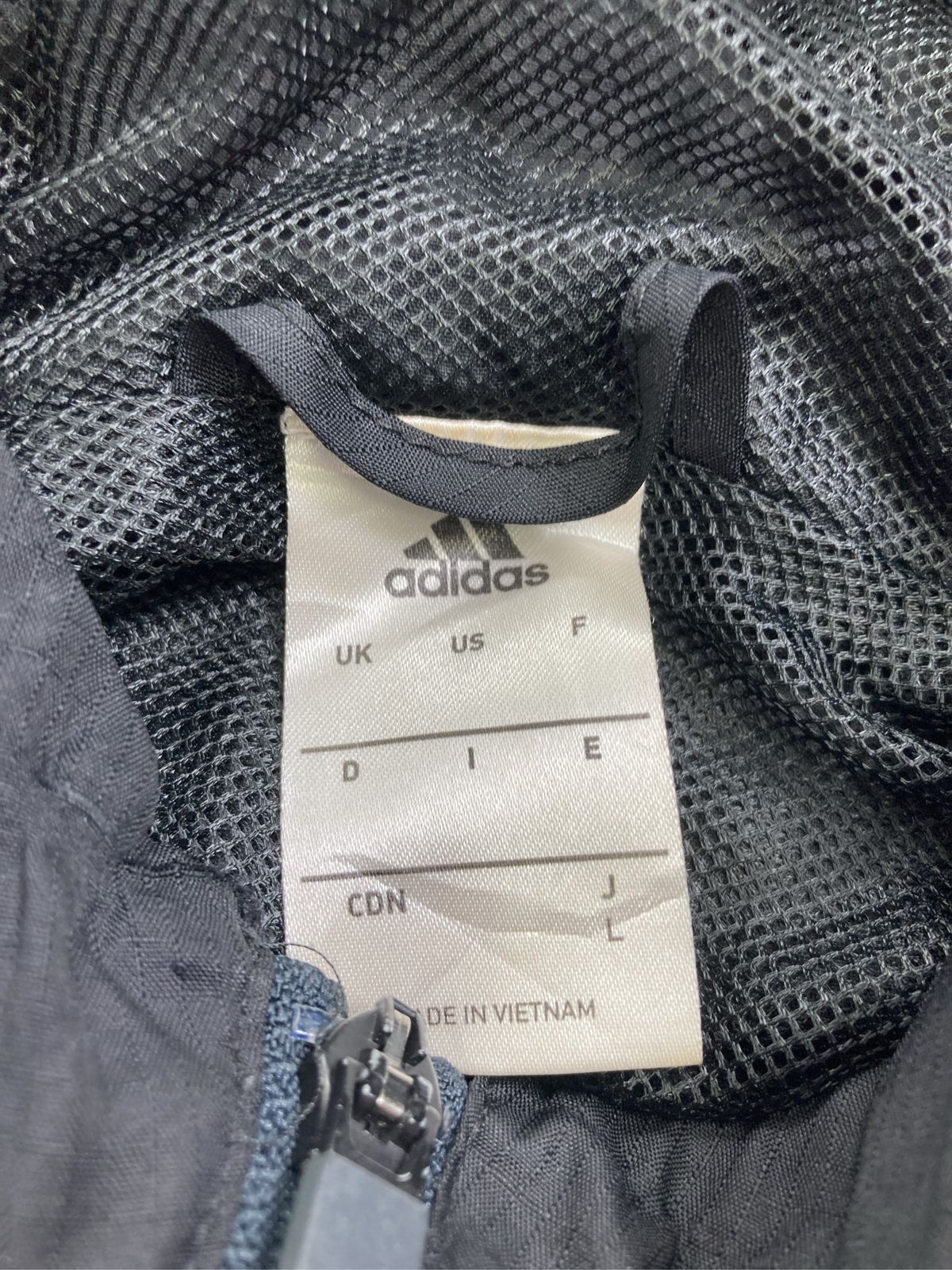 Adidas Nylon Jacket L