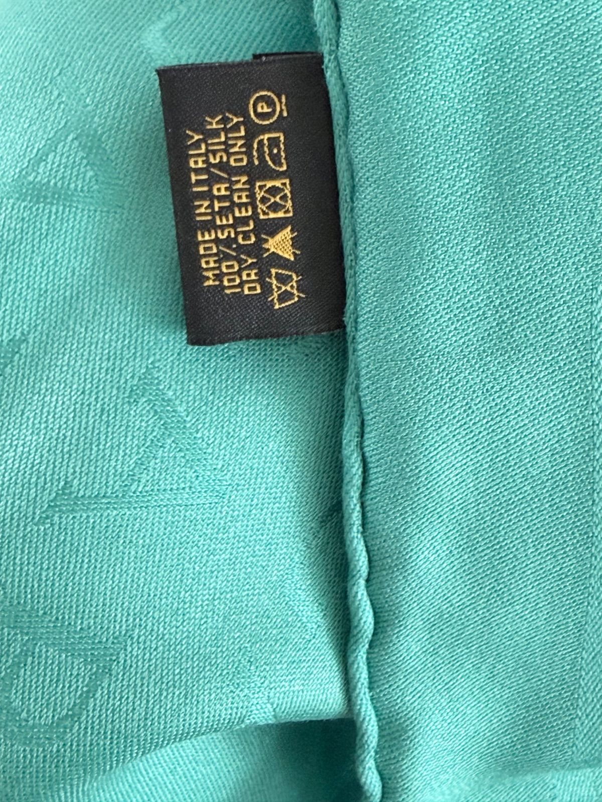Stall Shawl Bvlgari