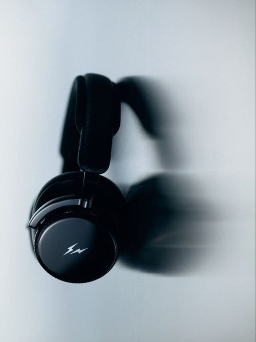 Bang Olufsen Wireless Headphones Beoplay H100 Fragment