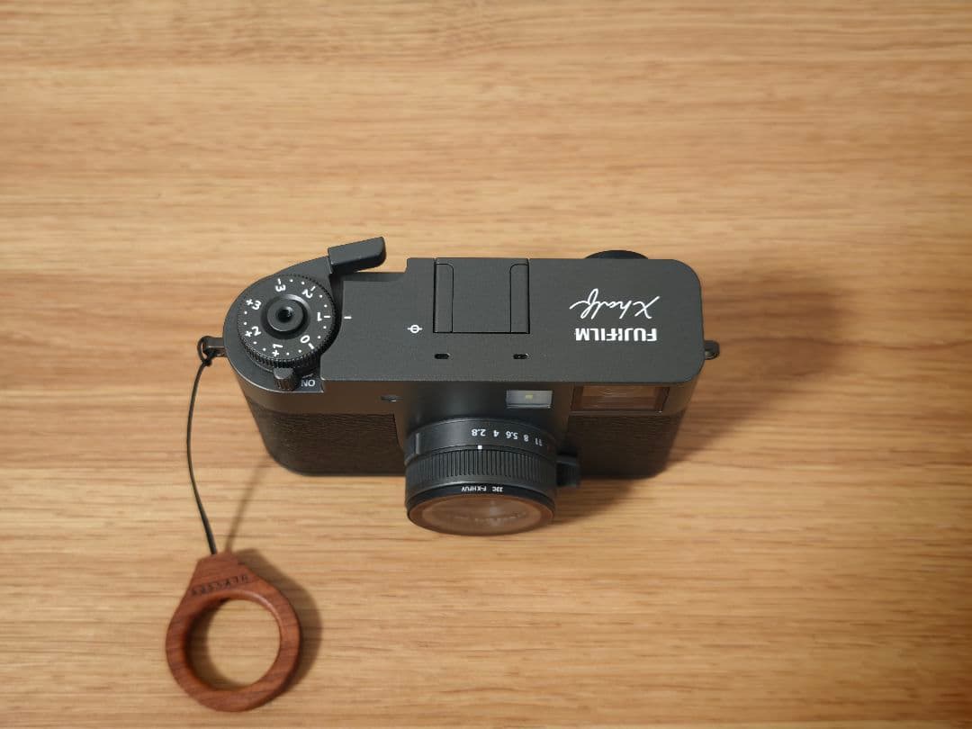 Compact Digital Cameras Fujifilm X-Half