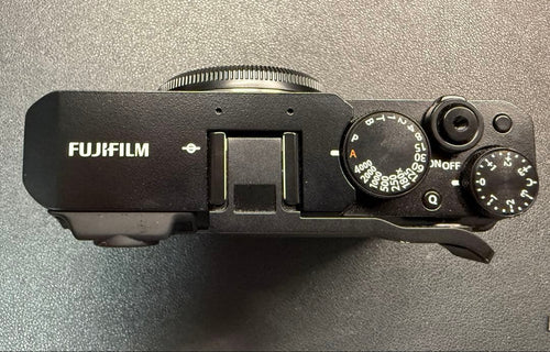 Mirrorless Interchangeable Lens Cameras Fujifilm X-E4