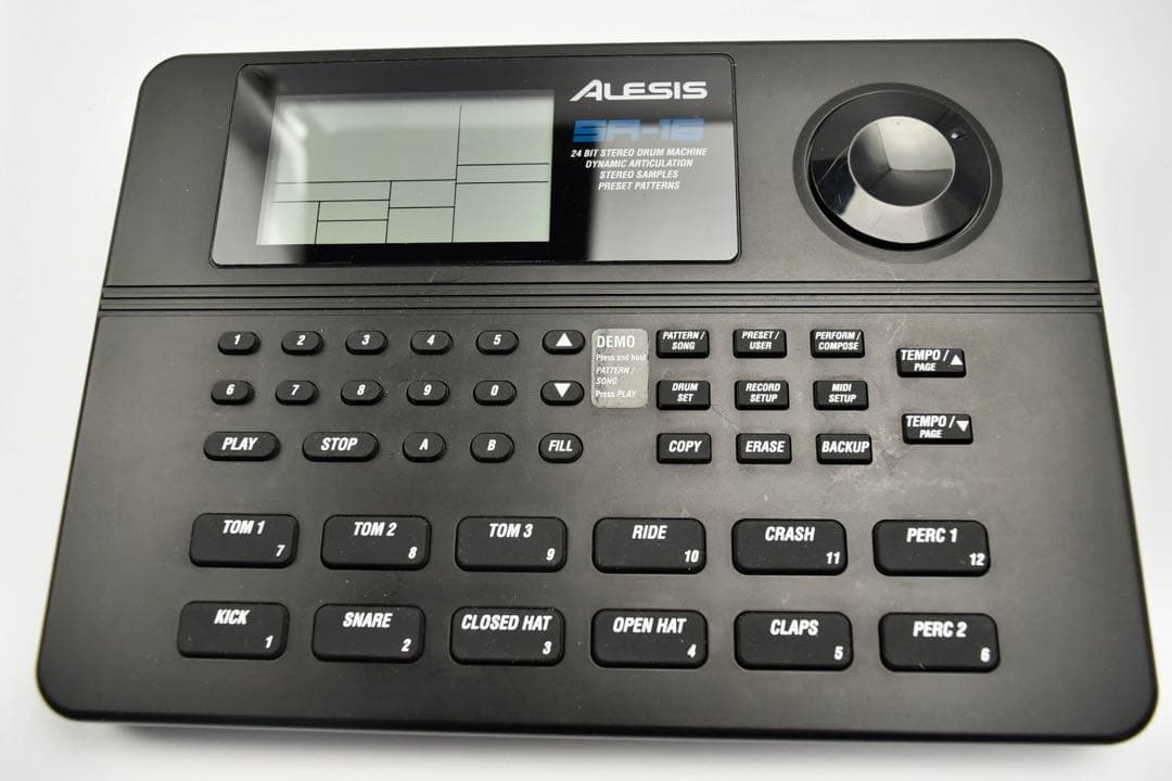 Alesis Rhythm Machines Sr-16