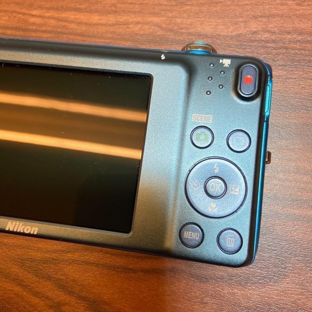 Nikon Compact Digital Camera Coolpix S3500 3427