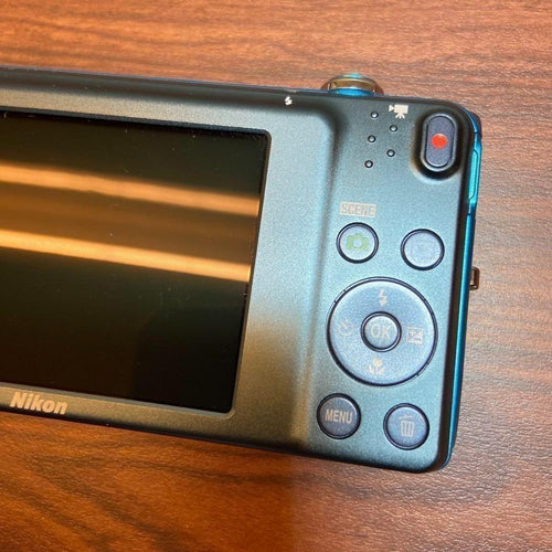 Nikon Compact Digital Camera Coolpix S3500 3427