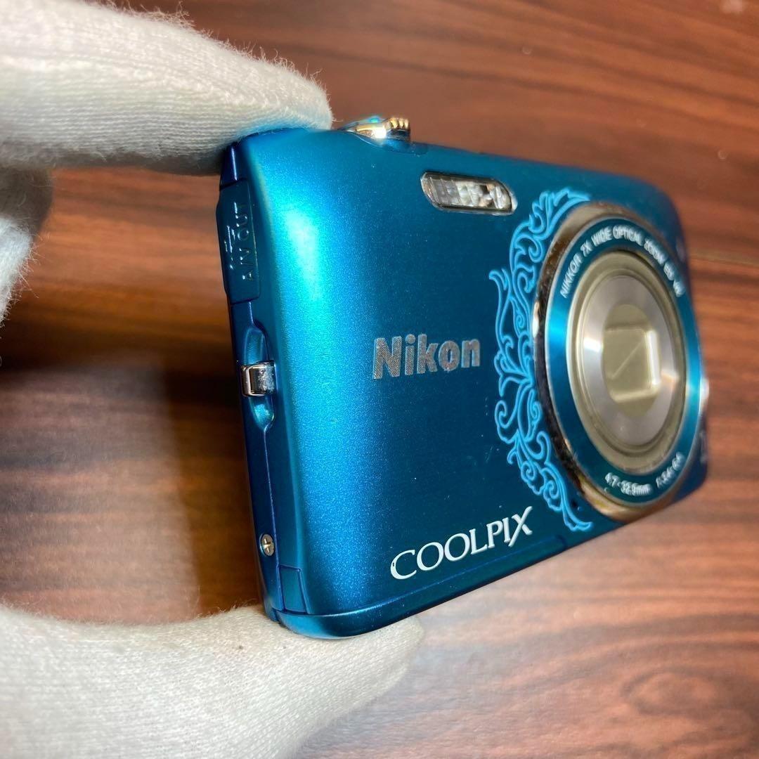 Nikon Compact Digital Camera Coolpix S3500 3427