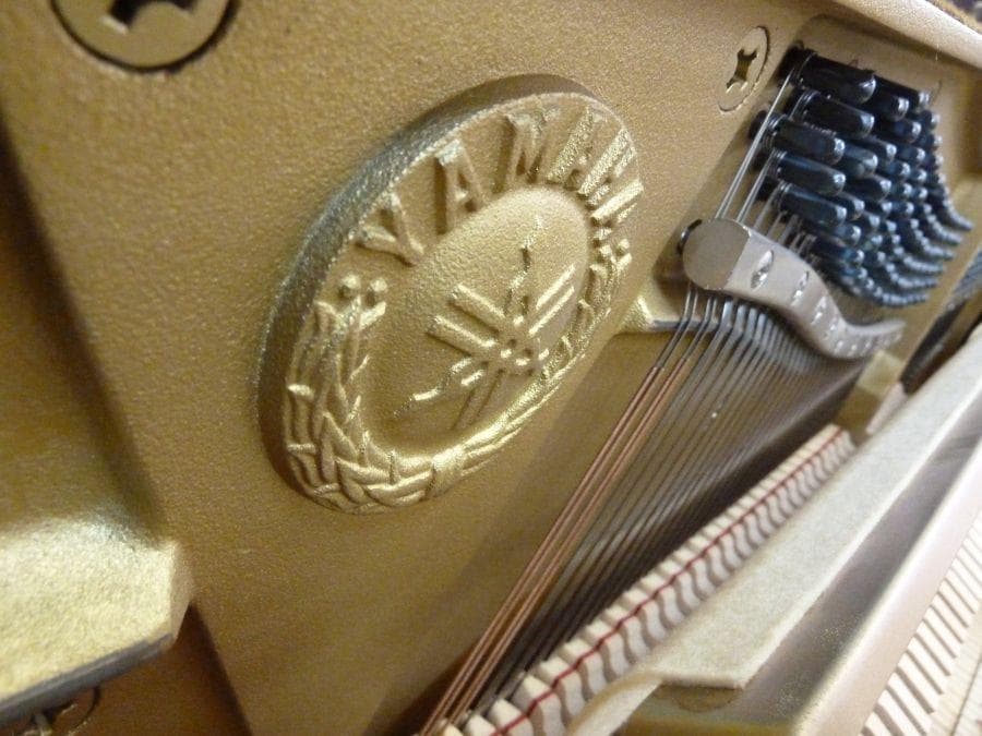 Yamaha Uplight Piano Sx10Rwnc
