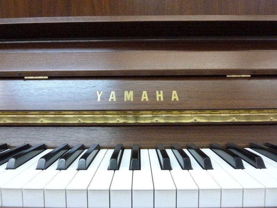 Yamaha Uplight Piano Sx10Rwnc