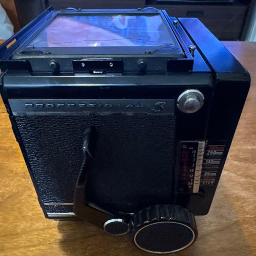 Mamiya Large -Size Medium Format Camera (Film) Rb67 S
