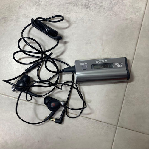 Sony Wired Earphones Mdr-Nc300D