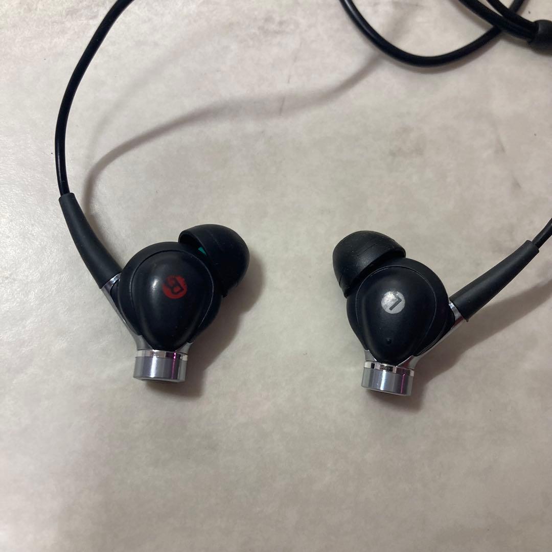 Sony Wired Earphones Mdr-Nc300D