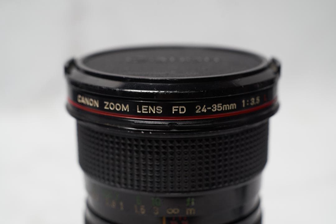 Canon Lens (Zoom) Fd24-35Mm F3.5L