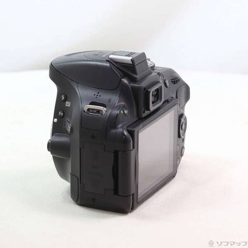 Nikon Digital Slr D5200 352