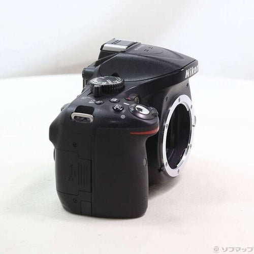 Nikon Digital Slr D5200 352