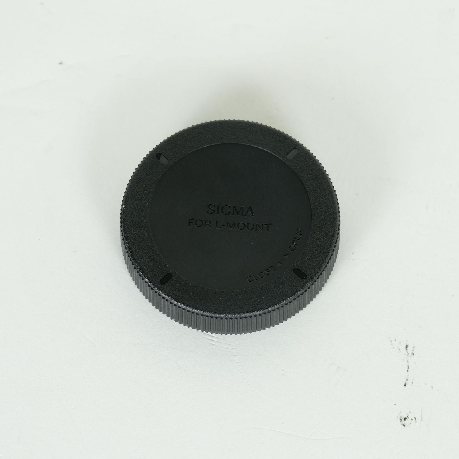 Sigma Lens (Single Focus) F2.8 Dg Contemporary L Leica