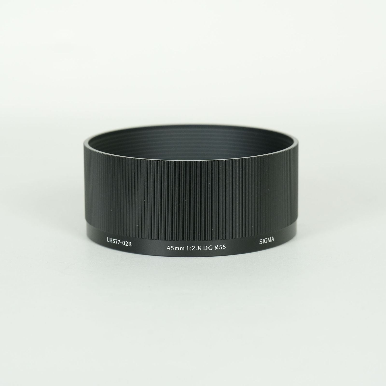 Sigma Lens (Single Focus) F2.8 Dg Contemporary L Leica