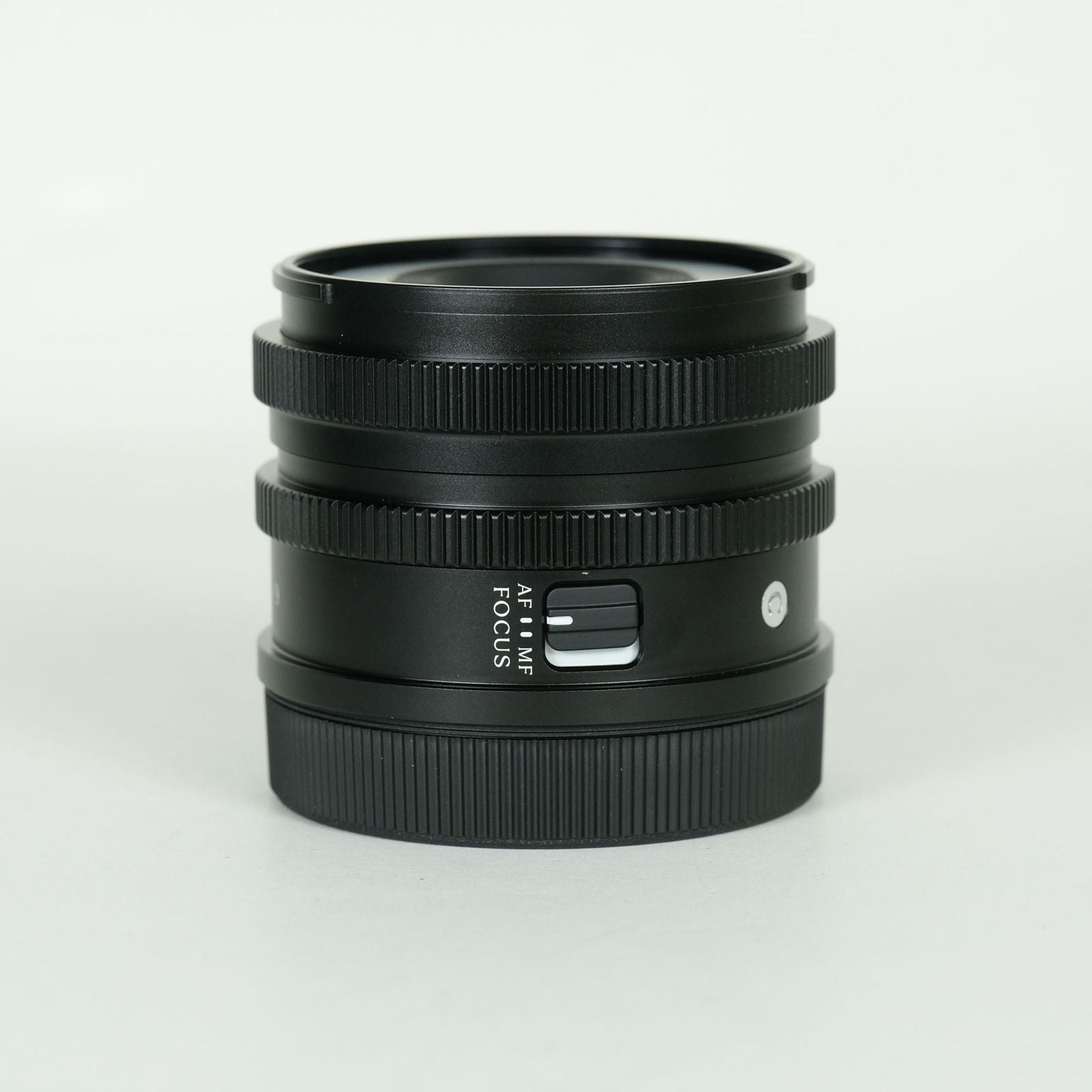 Sigma Lens (Single Focus) F2.8 Dg Contemporary L Leica