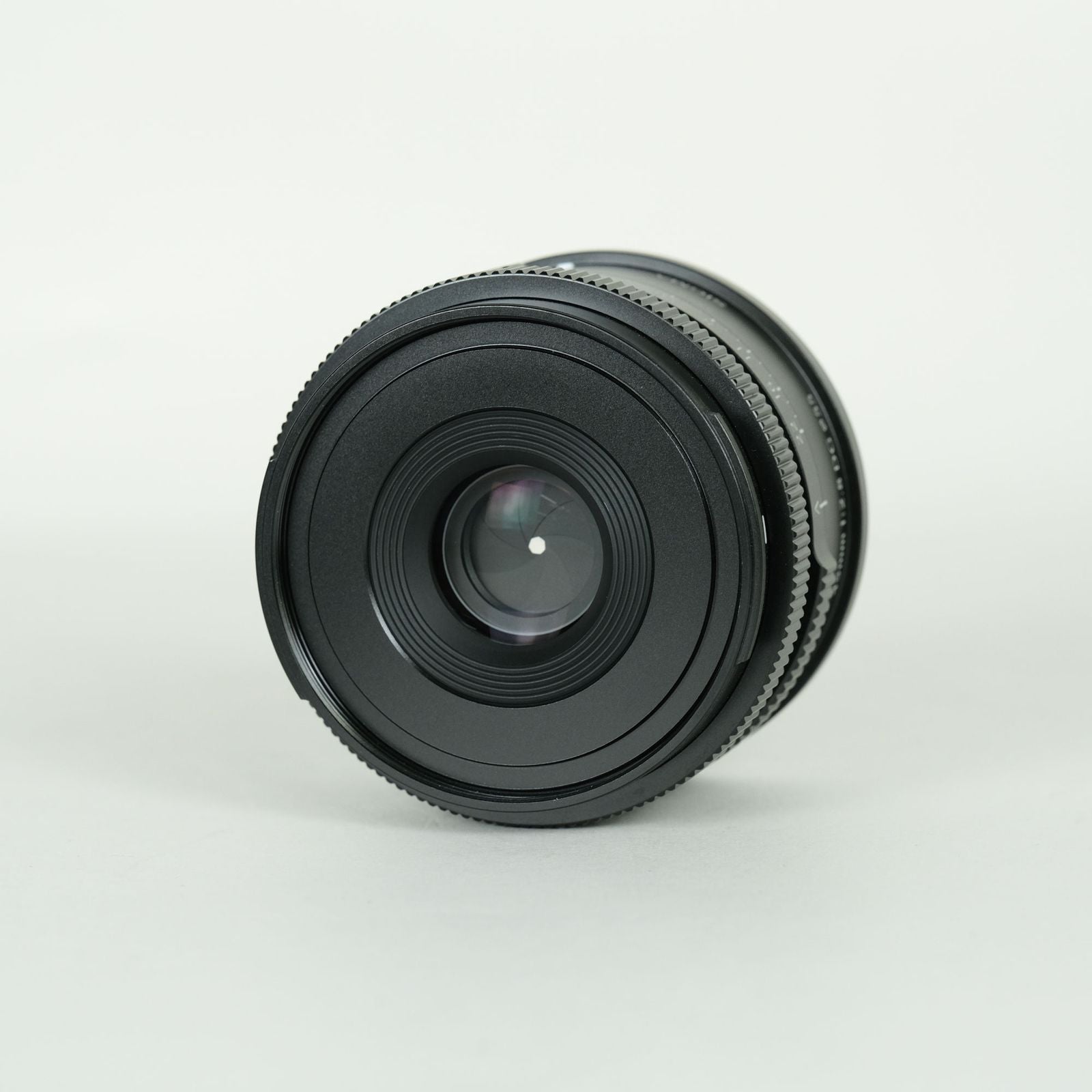 Sigma Lens (Single Focus) F2.8 Dg Contemporary L Leica