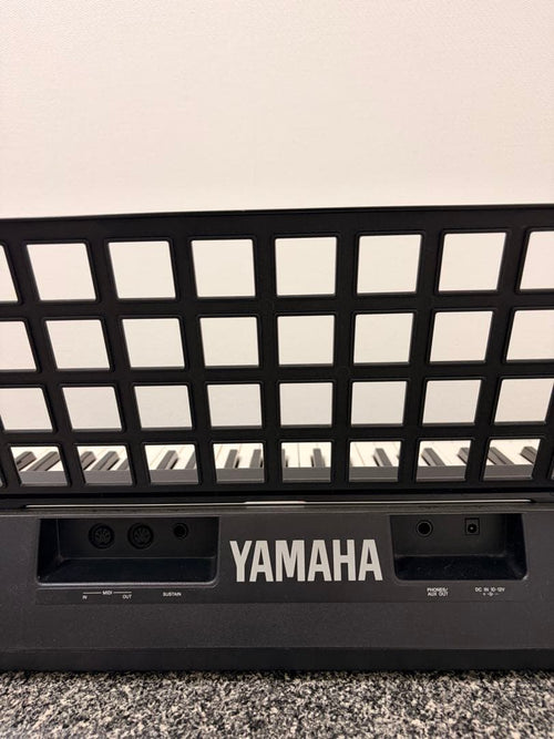 Yamaha Keyboards Digital Pianos Psr-201