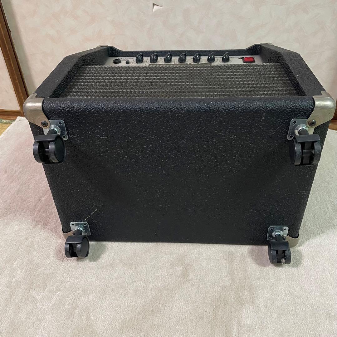 Roland Guitar Amplifiers Gc-405 Boss