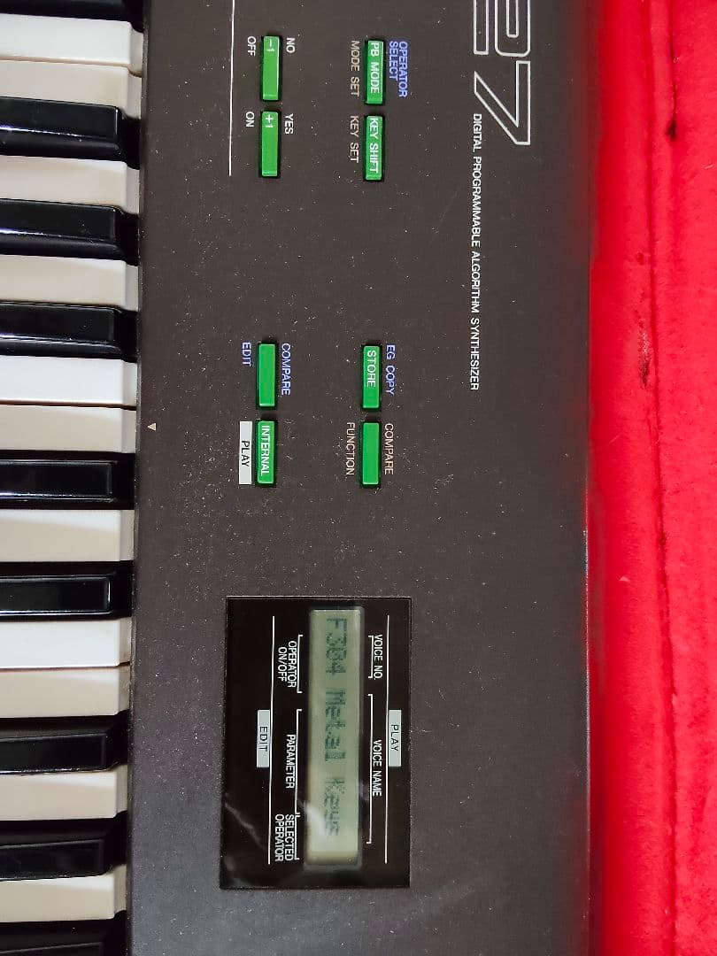 Yamaha Other Dx27 61